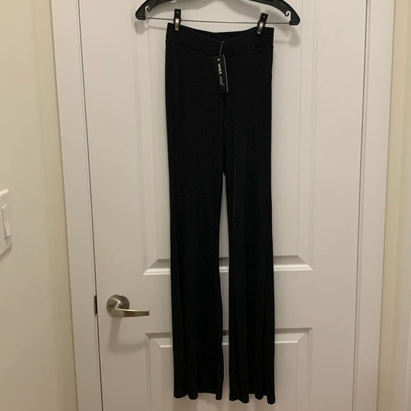 NWT Wet Seal black flare XS pants - Picture 1 of 4